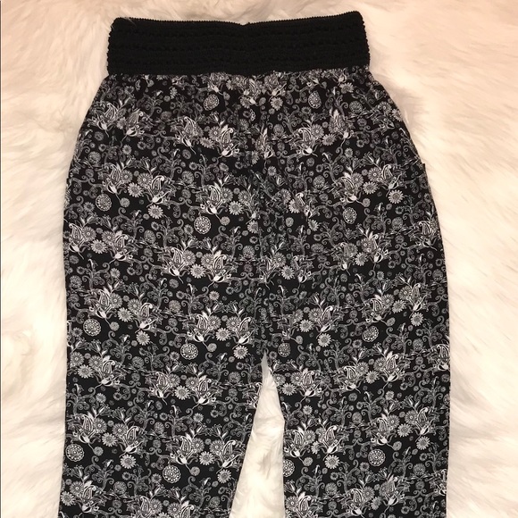 Pants - Picture 2 of 3